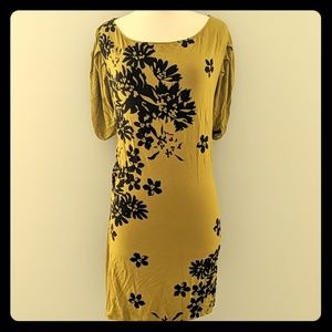 New York & Company Avocado 🥑 Green Floral Dress